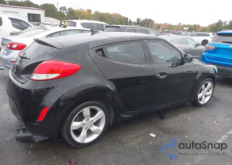 2013 Hyundai Veloster Base W/Gray from USA, damaged, VIN KMHTC6AD6DU146227